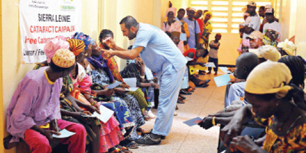 İHH’dan 100 bin katarakt ameliyatı