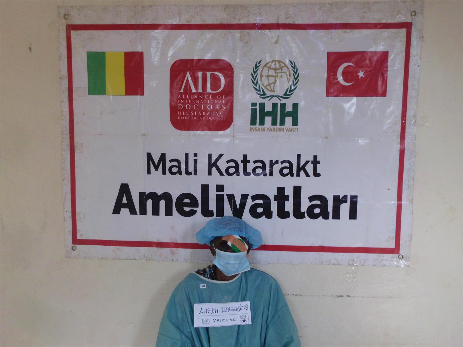 İHH’dan 5 farklı ülkede 7 bin 427 katarakt ameliyatı