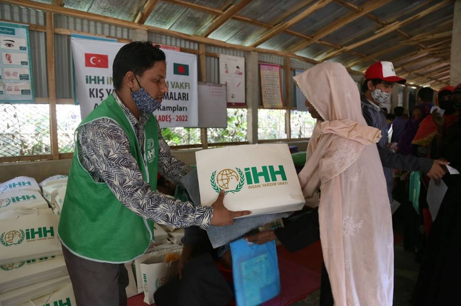 İHH’dan Arakanlı mültecilere acil yardım