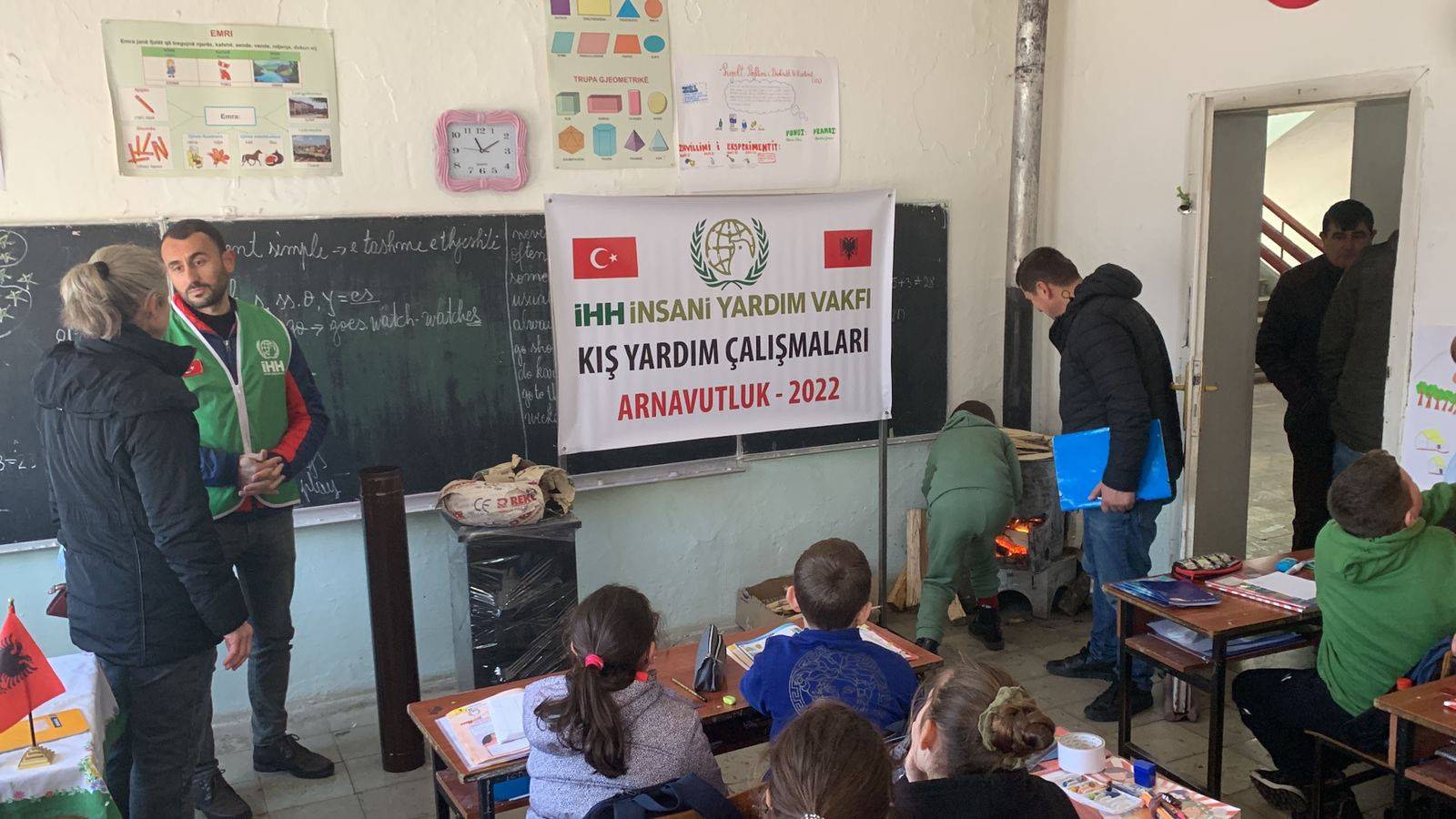 İHH’dan Balkanlar’da 5 ülkeye kış yardımı