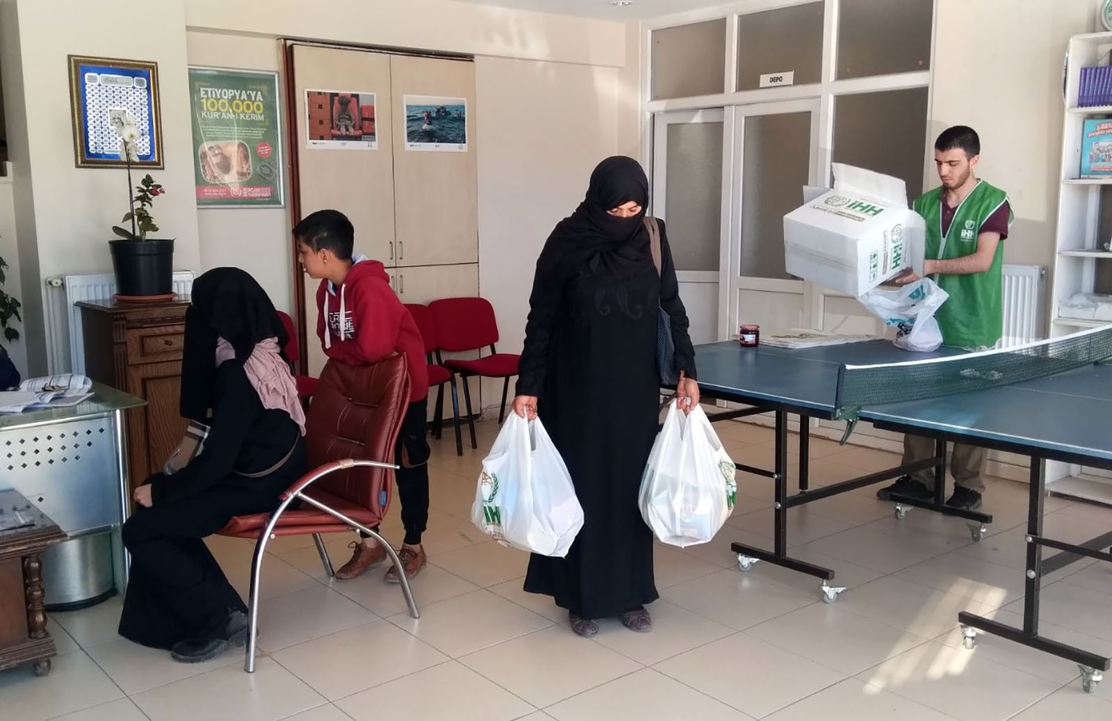 İHH'dan Doğu ve Güneydoğu’ya yardımeli