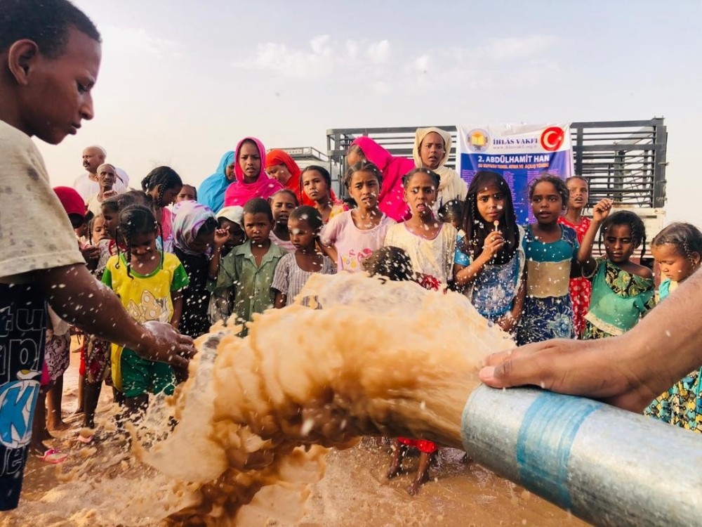 İhlas Vakfı Sudan’da 2. Abdülhamit Han su kuyusunu hizmete açtı 