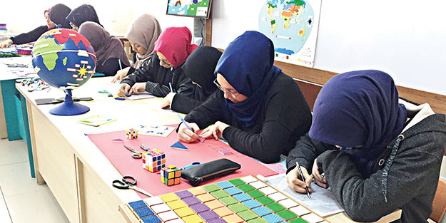 İHL’liler iyilikte yarışıyor