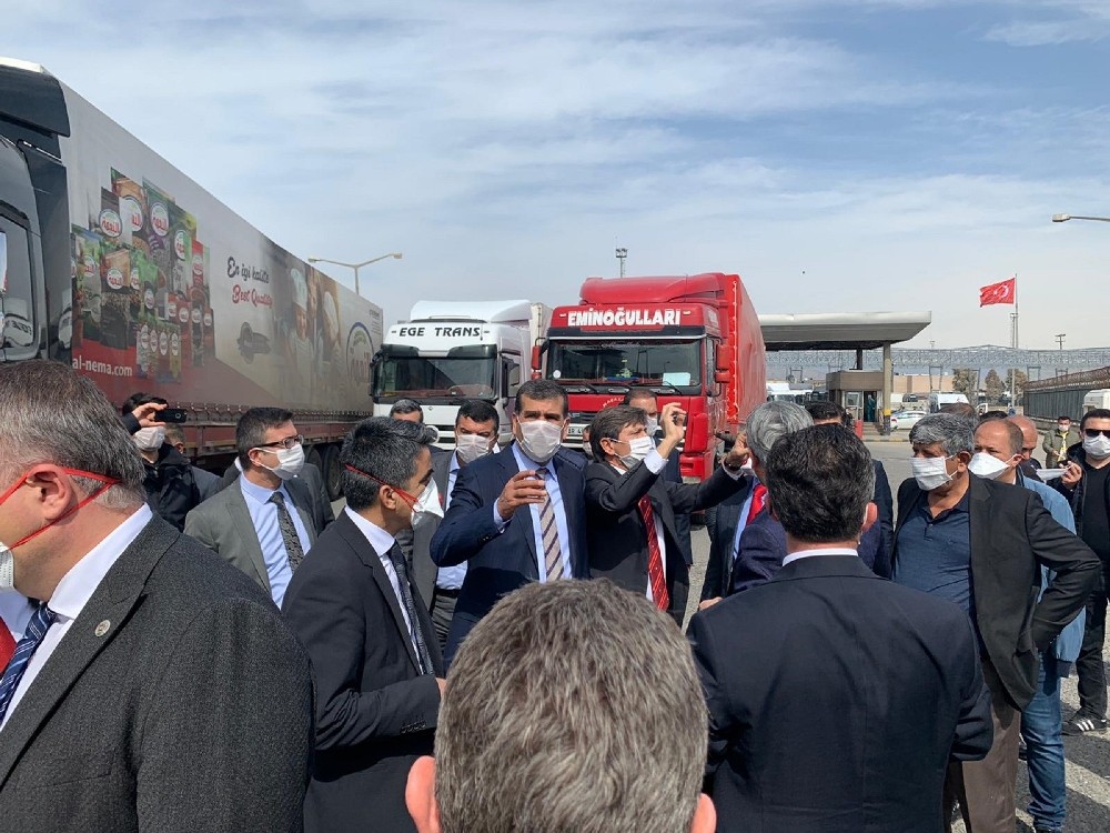 İhracatçılar Habur Sınır kapısındaki sorunlar için çözüm arıyor 
