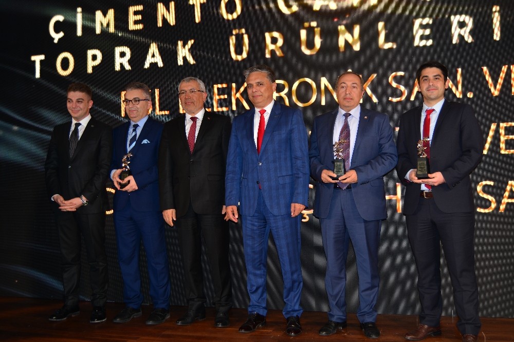İhracatın yıldızları ödüllerini aldı