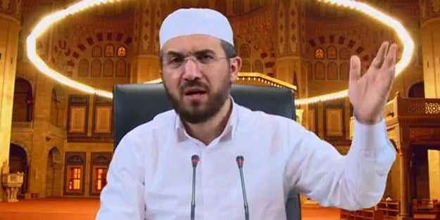 İhsan Şenocak Hoca'dan mürtedlere çok sert tepki! 'Milyonları kandırıp sövdürmekten utanmadınız mı?'