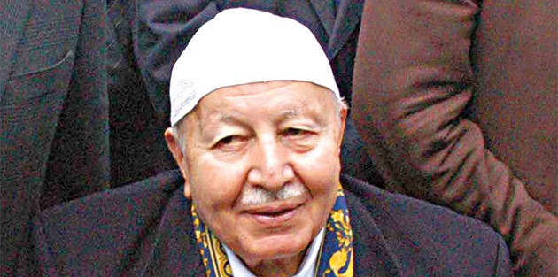 İhsan Şenocak'tan duygulandıran Erbakan mesajı!