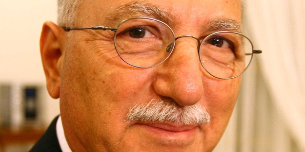 İhsanoğlu: Siyasal İslam'a karşıyım, benim babam da hacıydı!