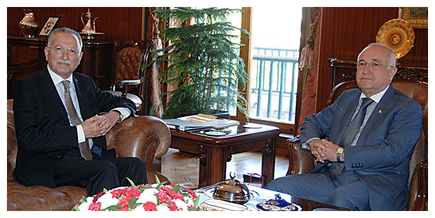 İhsanoğlu’ndan Çiçek’e ziyaret