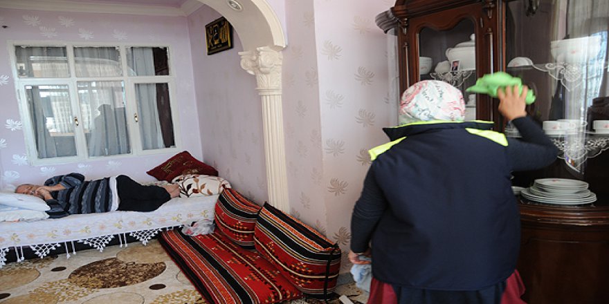 İhtiyaç sahibi vatandaşlara evlerinde temizlik hizmeti