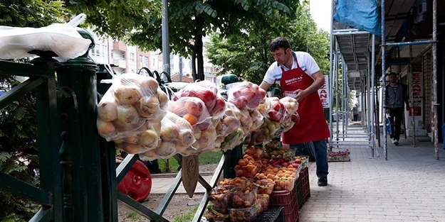 İhtiyaç sahipleri için 'Askıda Sebze ve Meyve Kampanyası'