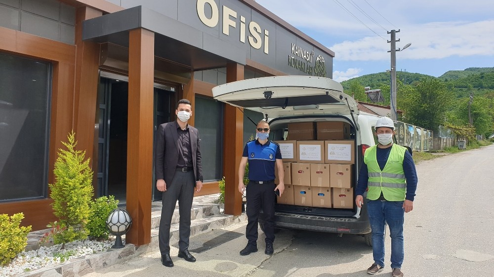 İhtiyaç sahiplerine gıda kolisi desteği sürüyor 