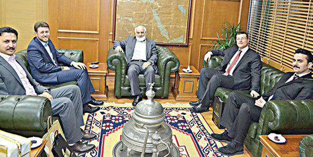 İhya Vakfı’ndan Akit’e ziyaret