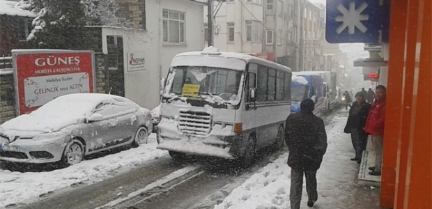 İistanbul-Çanakkale yolu kapandı!