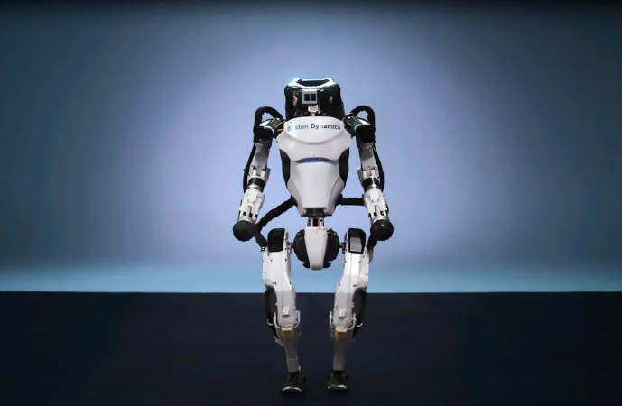 İki ayaklı robot emekliye ayrıldı!