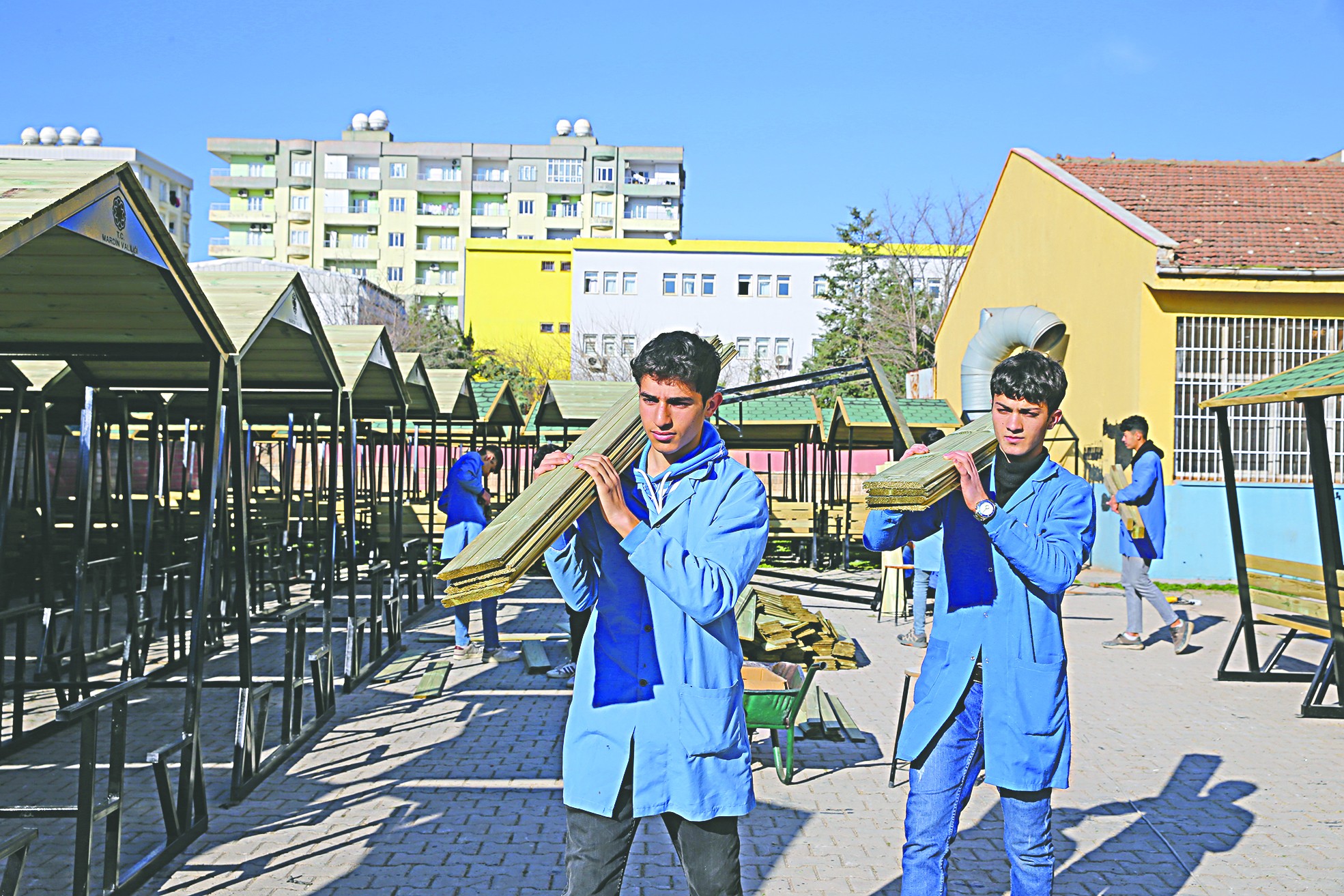 İki aylık cirosu 11 milyon lira! Fabrika gibi okul