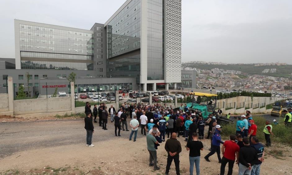 İki belediye çalışanları kavgaya tutuştu! Başkan zor yatıştırdı