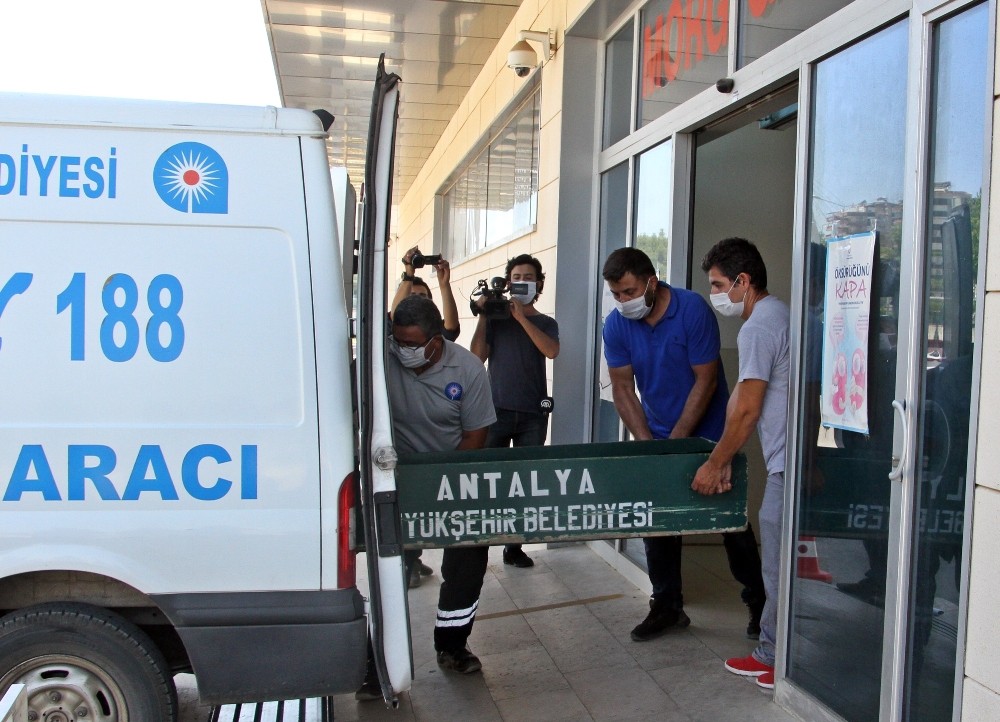 İki çocuğun silahla oyunu ölümle sonuçlandı 