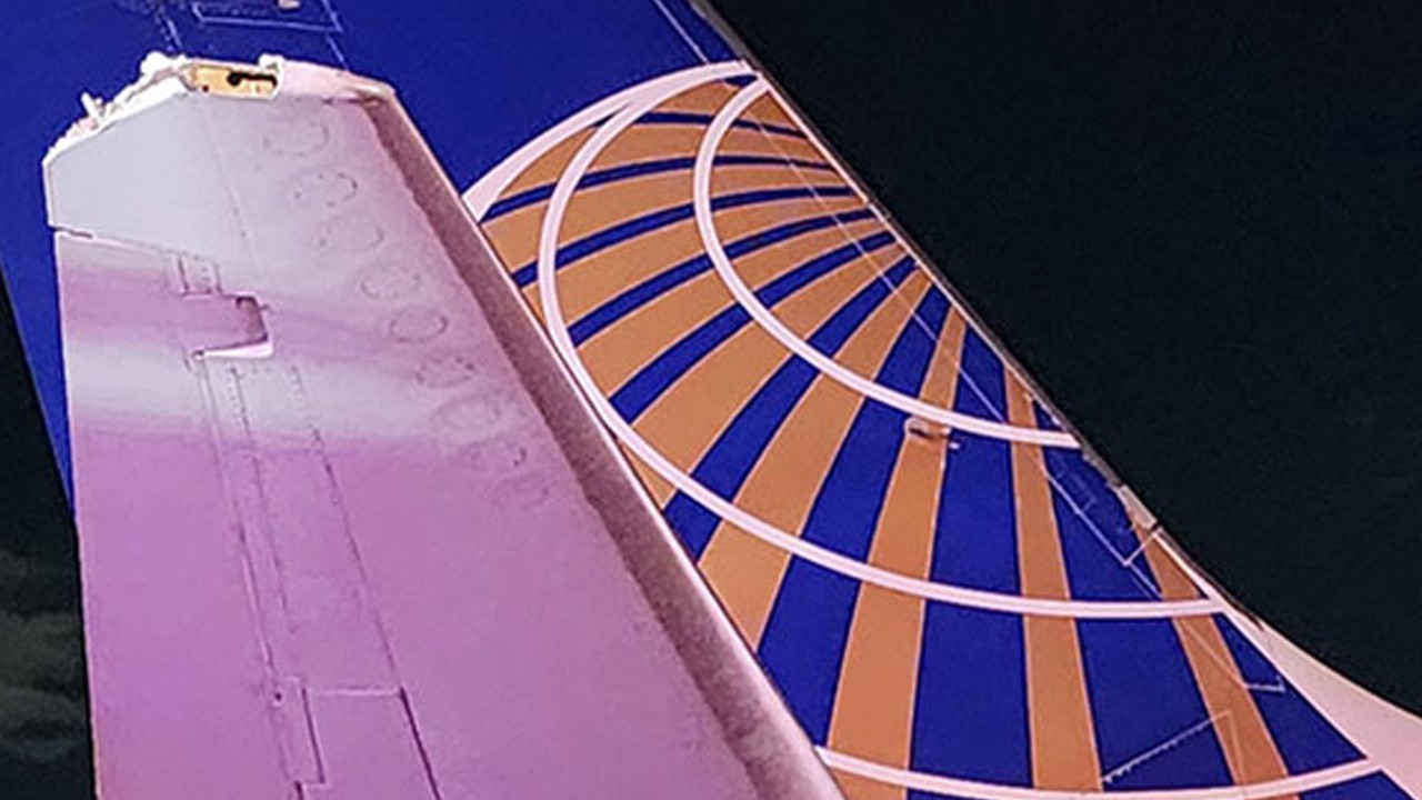 İki dev uçak birbirine girdi: Havalimanında büyük panik, korku dolu anlar