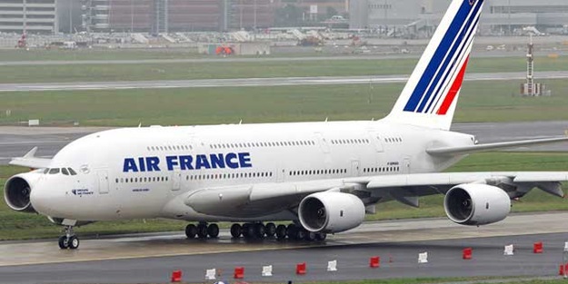  İki Fransız yolcu uçağına bomba ihbarı!