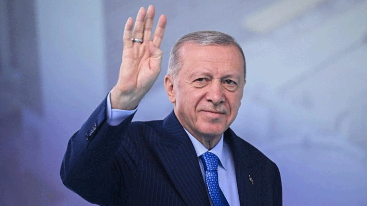 İki hafta sonra 72 olacak! Başkan Erdoğan'ın hızı baş döndürüyor...