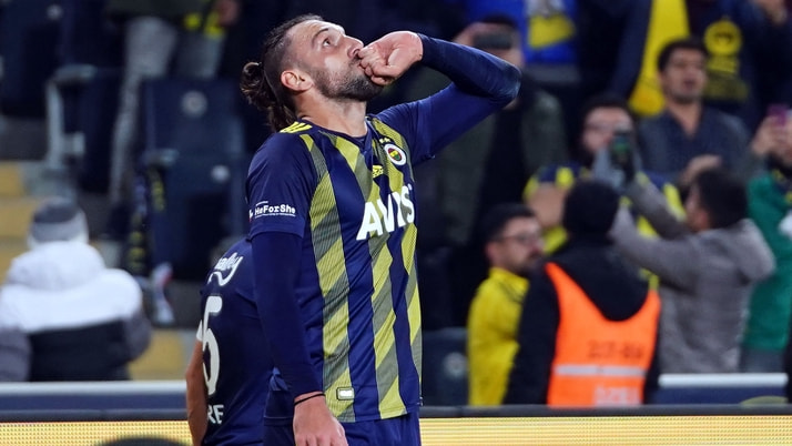 İki İngiliz Vedat Muriç'i istedi Fenerbahçe vermedi