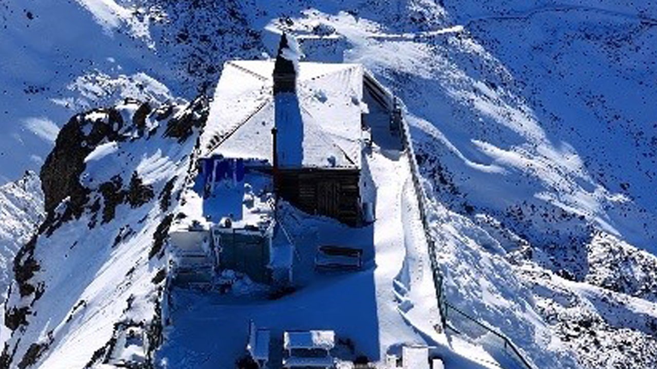 İki mevsim bir arada! Kırklar Dağı’nda nefes kesen manzara