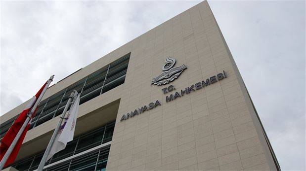 İki parti hakkında suç duyurusu