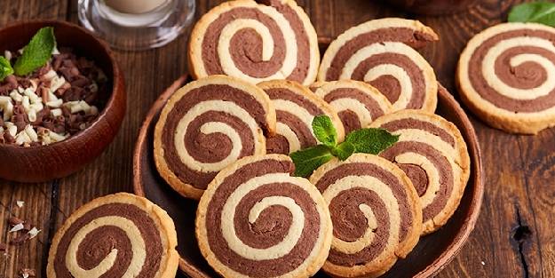 İki renkli kurabiye tarifi, nasıl yapılır? Kolay İki renkli kurabiye tarifi