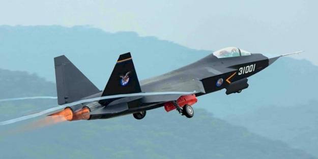 İki ülke arasında korkutan gerilim... Savaş uçakları peş peşe havalandı