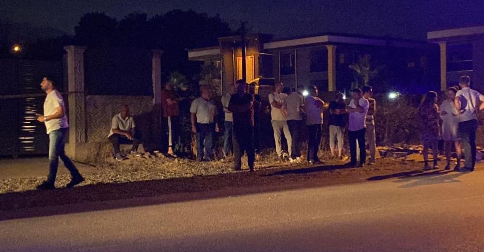 İki yeğenini de öldürdü