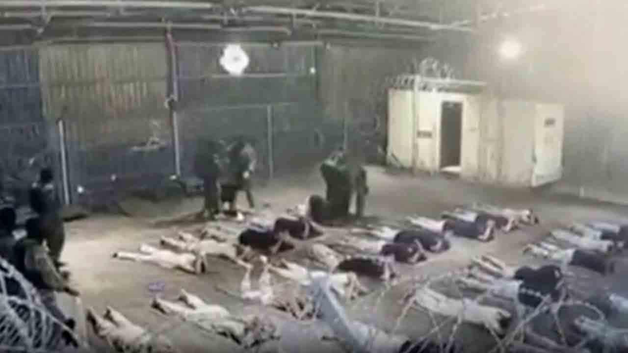 İki yıl boyunca katliamı seyreden AB, şimdi günah çıkartıyor