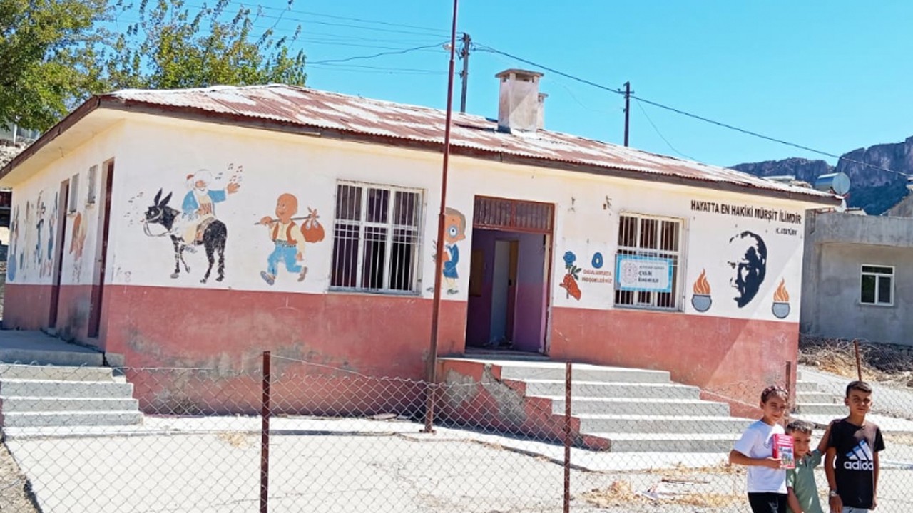 İki Yıldır Kapalı Olan Okulumuz Yeniden Açılsın