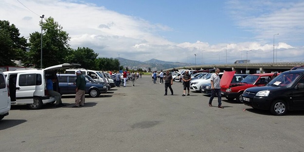 İkinci el otoda fiyatlar ikiye katlandı