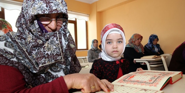 İkisi de Kur’an öğreniyor