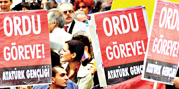 İkiyüzlü din istismarcıları