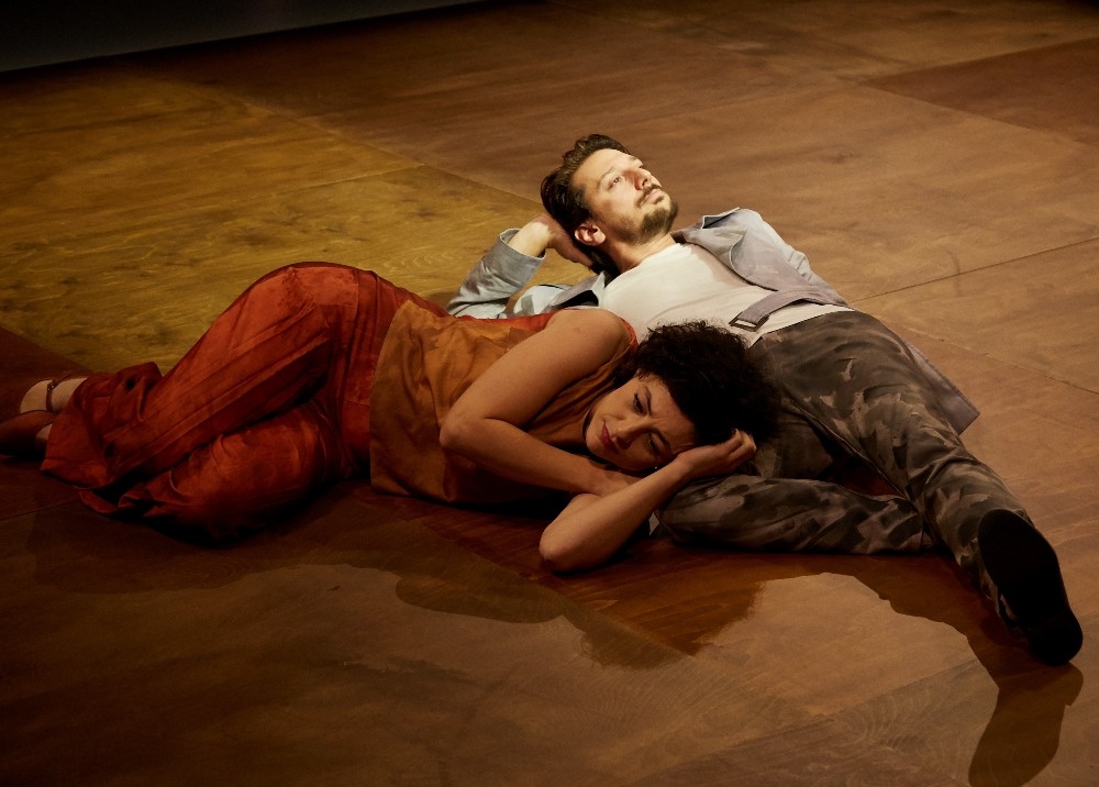 İklim değişikliğine dikkat çeken “Akciğer” oyunu İKÜ’de 