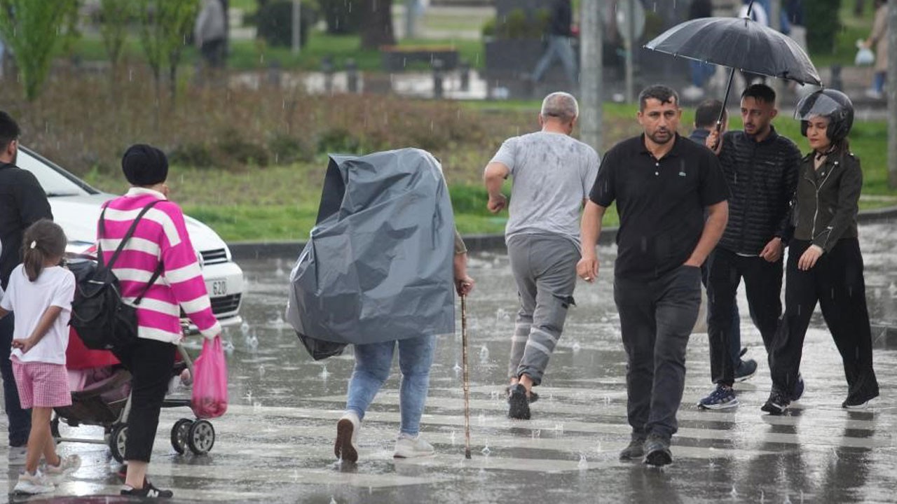 İklim felaketine karşı küresel alarm! 5 yıl içinde 1 milyar insan yerinden olabilir