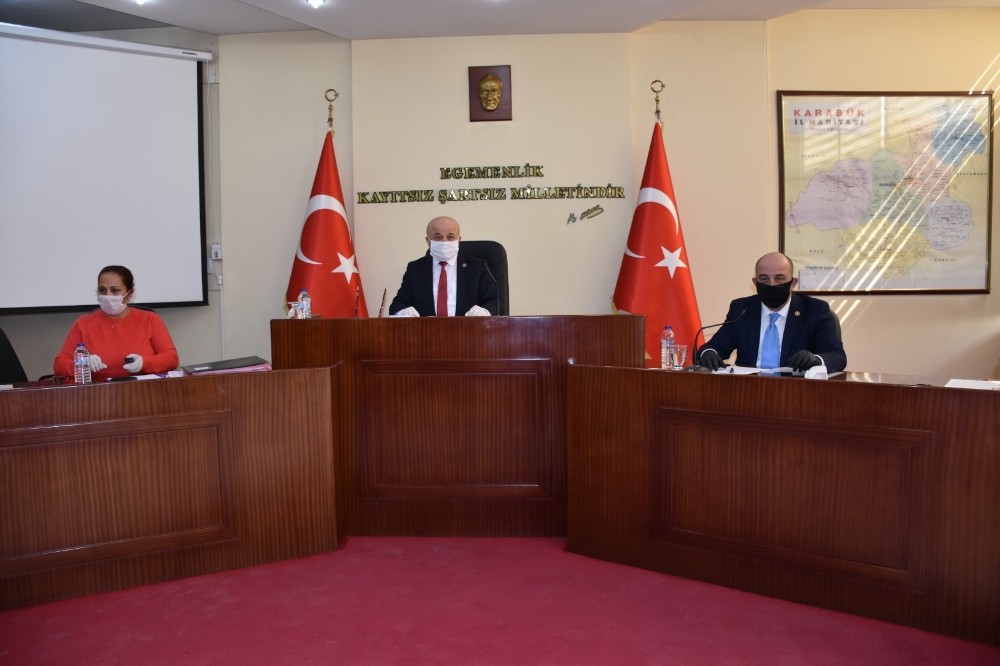 İl Genel Meclis üyelerinden Milli Dayanışma Kampanyası’na destek 