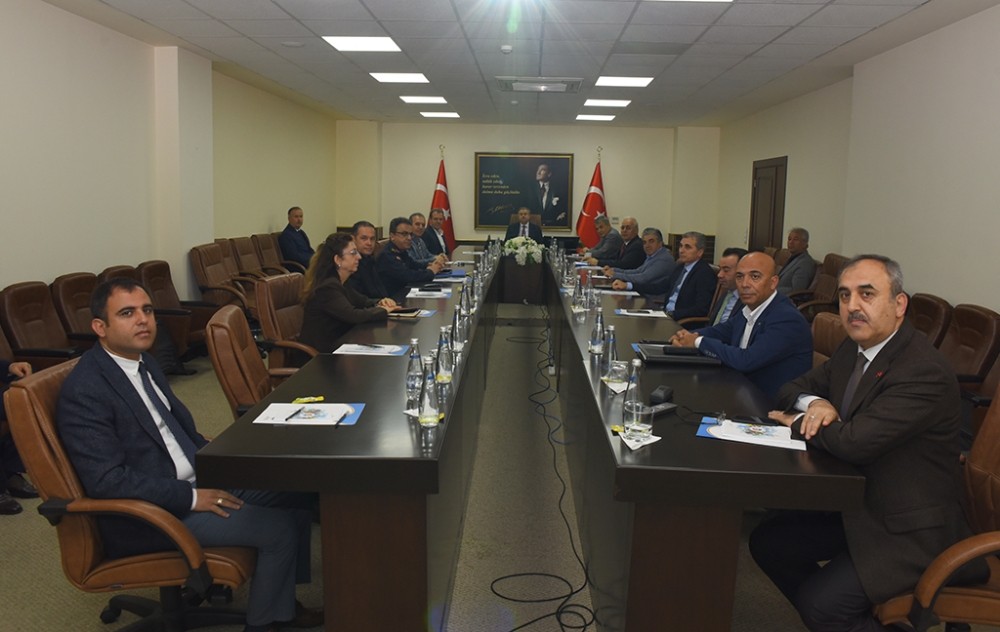 İl İdare Kurulu ve Pandemi Koordinasyon Kurulu Toplantısı Vali Su başkanlığında yapıldı 
