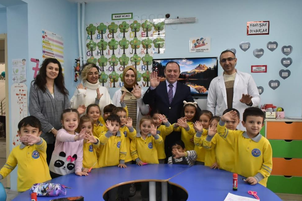 İl Millî Eğitim Müdürü Yakup Yıldız, yarıyıl tatili dolayısıyla bir mesaj yayınladı.