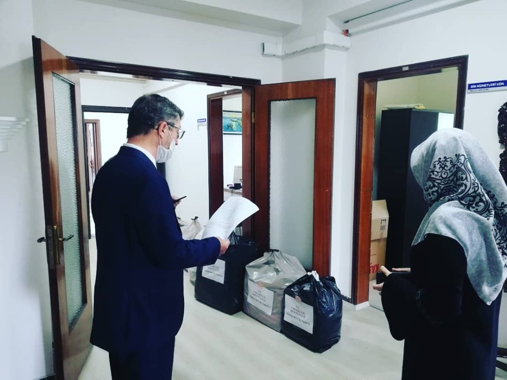 İl Müftülüğünden korona hastalarına ihtiyaç paketi yardımı 