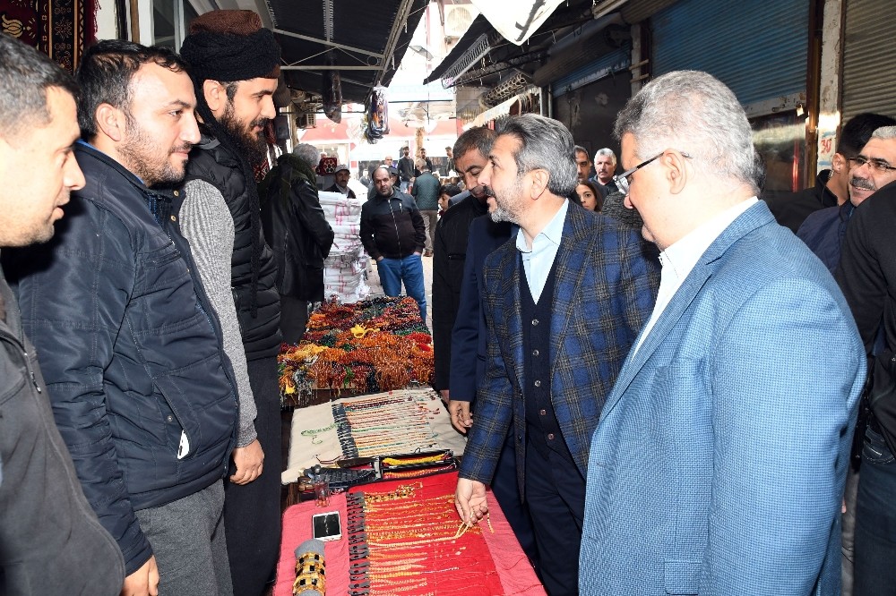 İl protokolü tarihi oturakçılar pazarında incelemelerde bulundu 