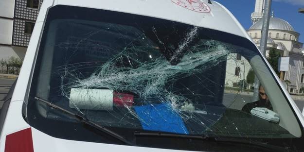 İl Sağlık Müdürlüğü açıklama yaptı! 112 Acil Servis ekibine saldırı