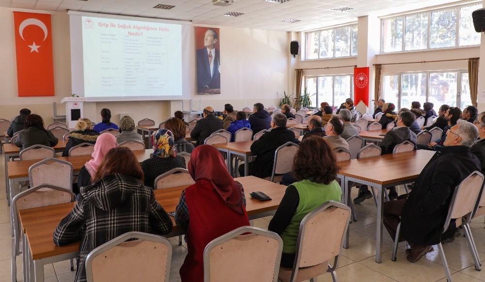 İl Tarım ve Orman Müdürlüğünden Küresel Grip Salgını bilgilendirme toplantısı 
