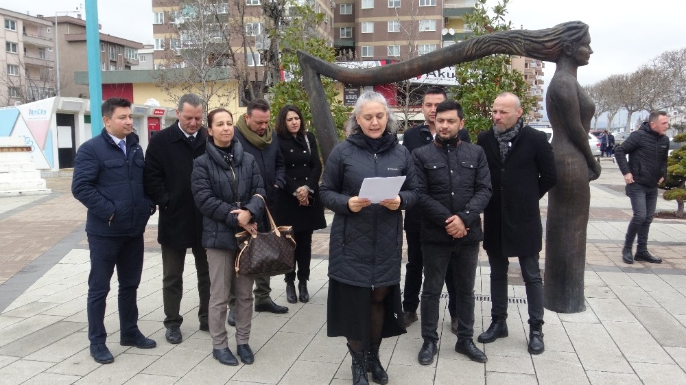 İlaç mümessillerinden ‘Hekimoğlu’ dizisine tepki 