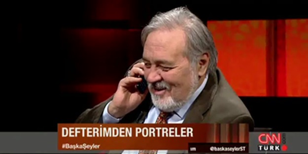 Canlı yayında İlber Ortaylı'ya sürpriz telefon