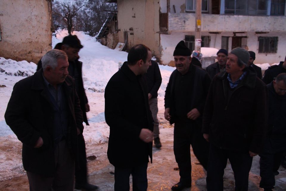 İlçe protokolü her hafta bir köyde toplantı yapıyor 