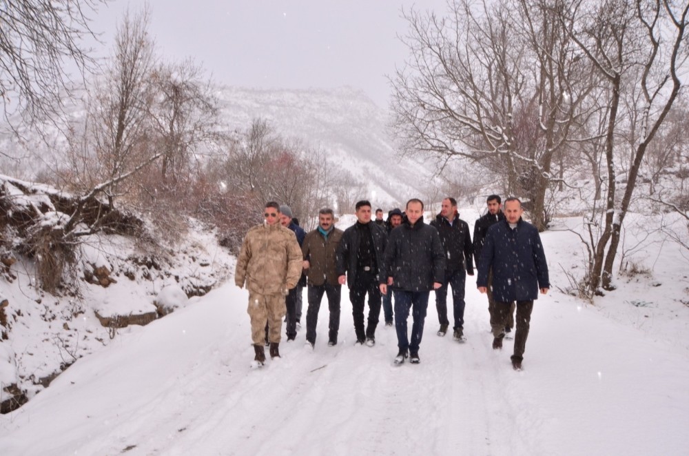 İlçe protokolünden köy ziyareti 