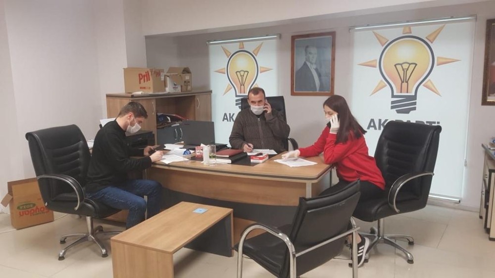 İlçedeki yaşlılar tek tek arandı 